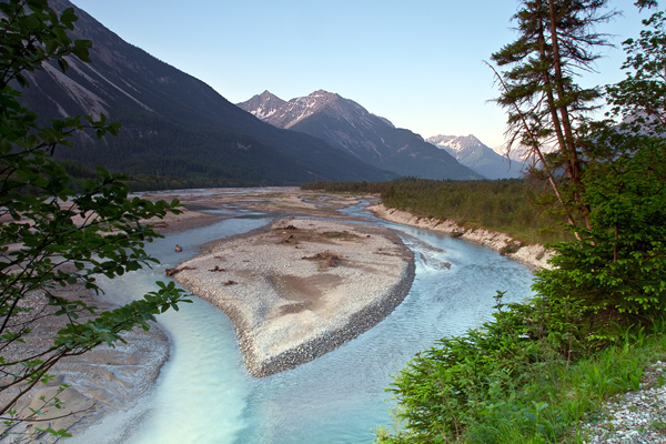 Im Lechtal Oesterreich Tirol Lechtal Wilder Lech Flusslandschaft 