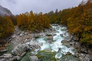 Unterwegs im Verzascatal, Verzasca, Tessin, Schweiz, Verzasca Wasserfall