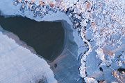 Winter am Biberteich aus der Vogelperspektive
